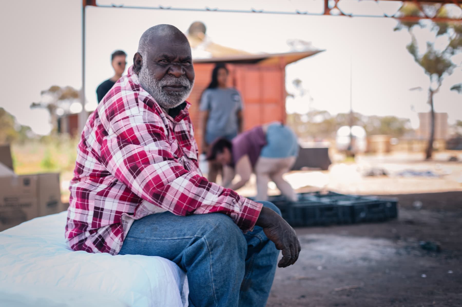 Kalgoorlie — man new mattress