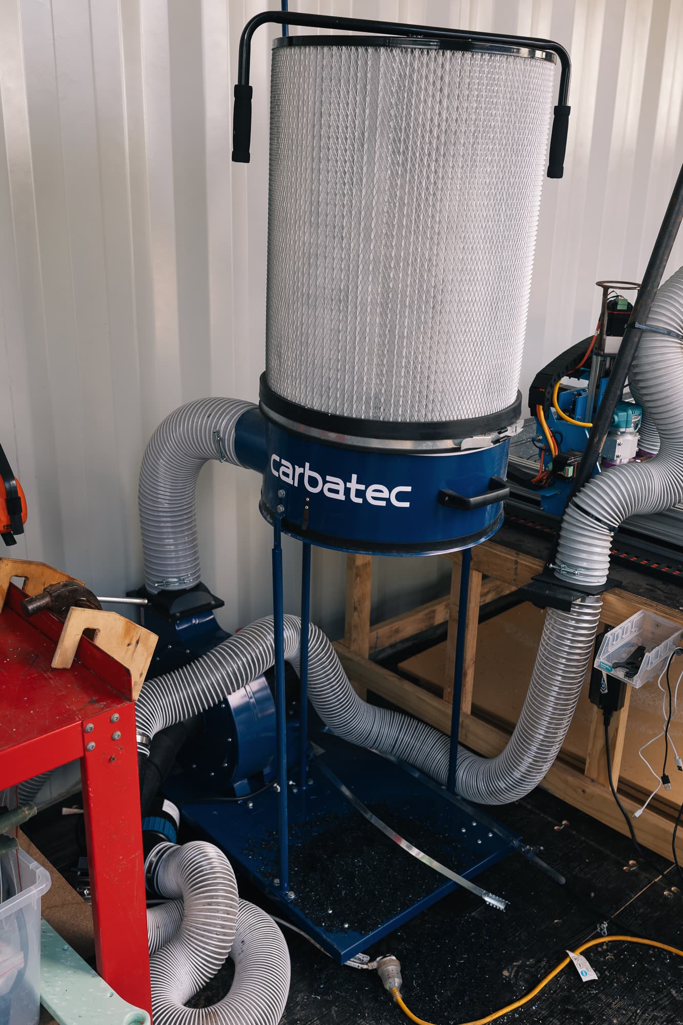 Carbatec dust extractor